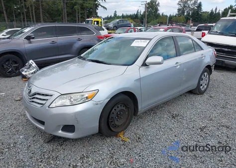 2011 Toyota Camry Le z USA, uszkodzony, nr VIN 4T4BF3EK4BR186903